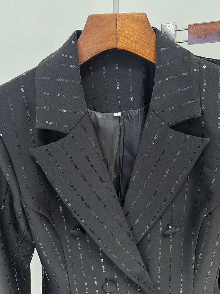 Traje Formal Negro de Diseñado - Office High Tech reseña y precio