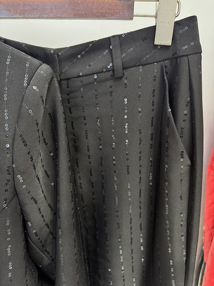 Traje Formal Negro de Diseñado - Office High Tech reseña y precio