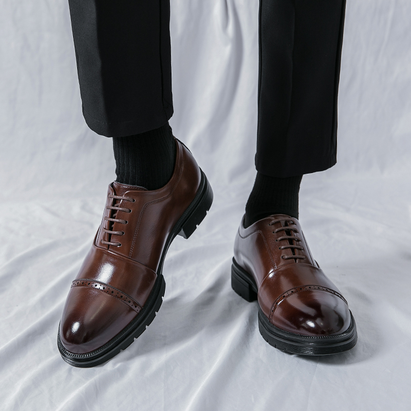 Zapatos Brogue Clásicos de Cue - Office High Tech reseña y precio